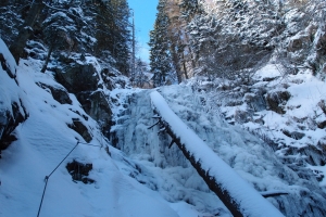 Názov súboru=Martinske_hole_Ferrata_HZS_21.JPG
Veľkosť súboru=1410KB
Veľkosť=1296x864
Dátum pridania=07. Január 2015 Martinske_hole_Ferrata_HZS_21.JPG