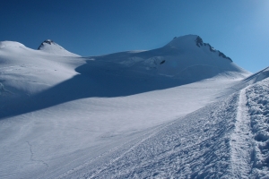 Názov súboru=Signalkuppe_25.JPG
Veľkosť súboru=1049KB
Veľkosť=1296x864
Dátum pridania=04. November 2015 Signalkuppe_25.JPG