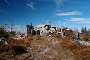 Názov súboru=Cechy202106.JPG
Veľkosť súboru=1033KB
Veľkosť=1296x864
Dátum pridania=02. Január 2022 Cechy202106.JPG